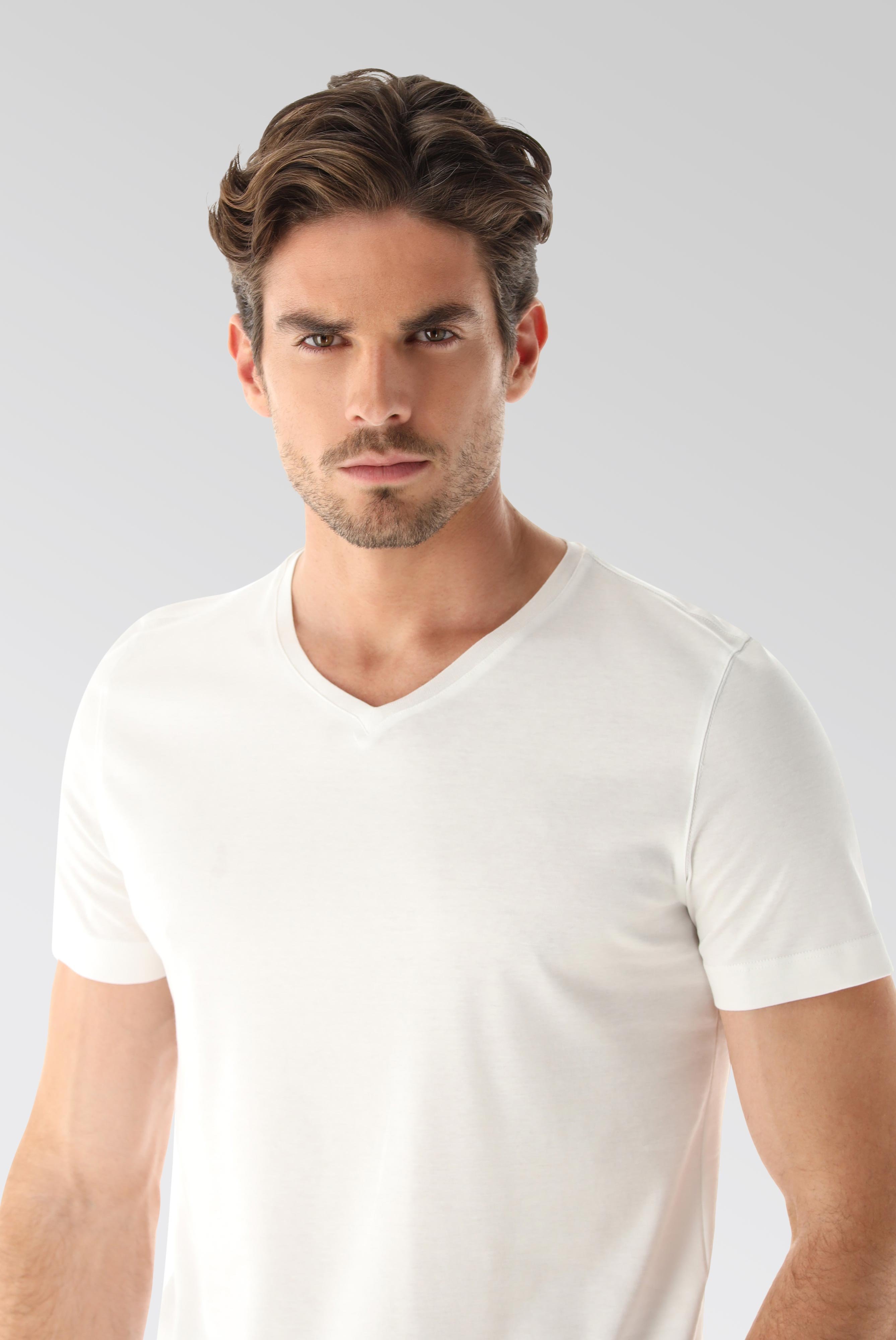 T-Shirts+V-Ausschnitt Jersey T-Shirt Slim Fit+20.1715.UX.180031.000.S