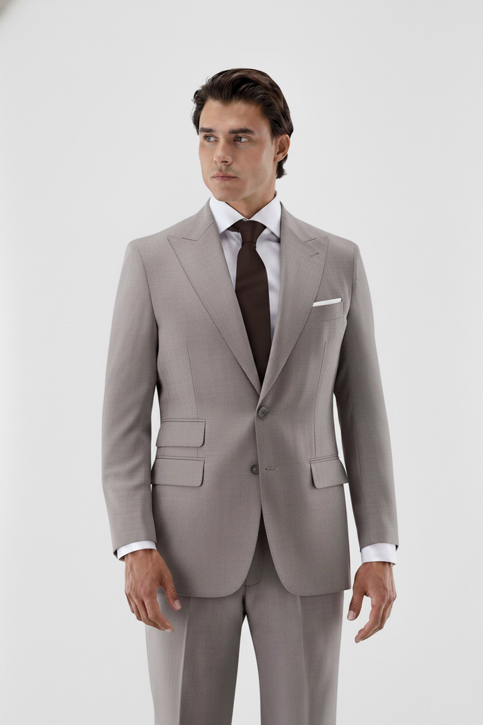 Virgin wool jacket with peaked lapels