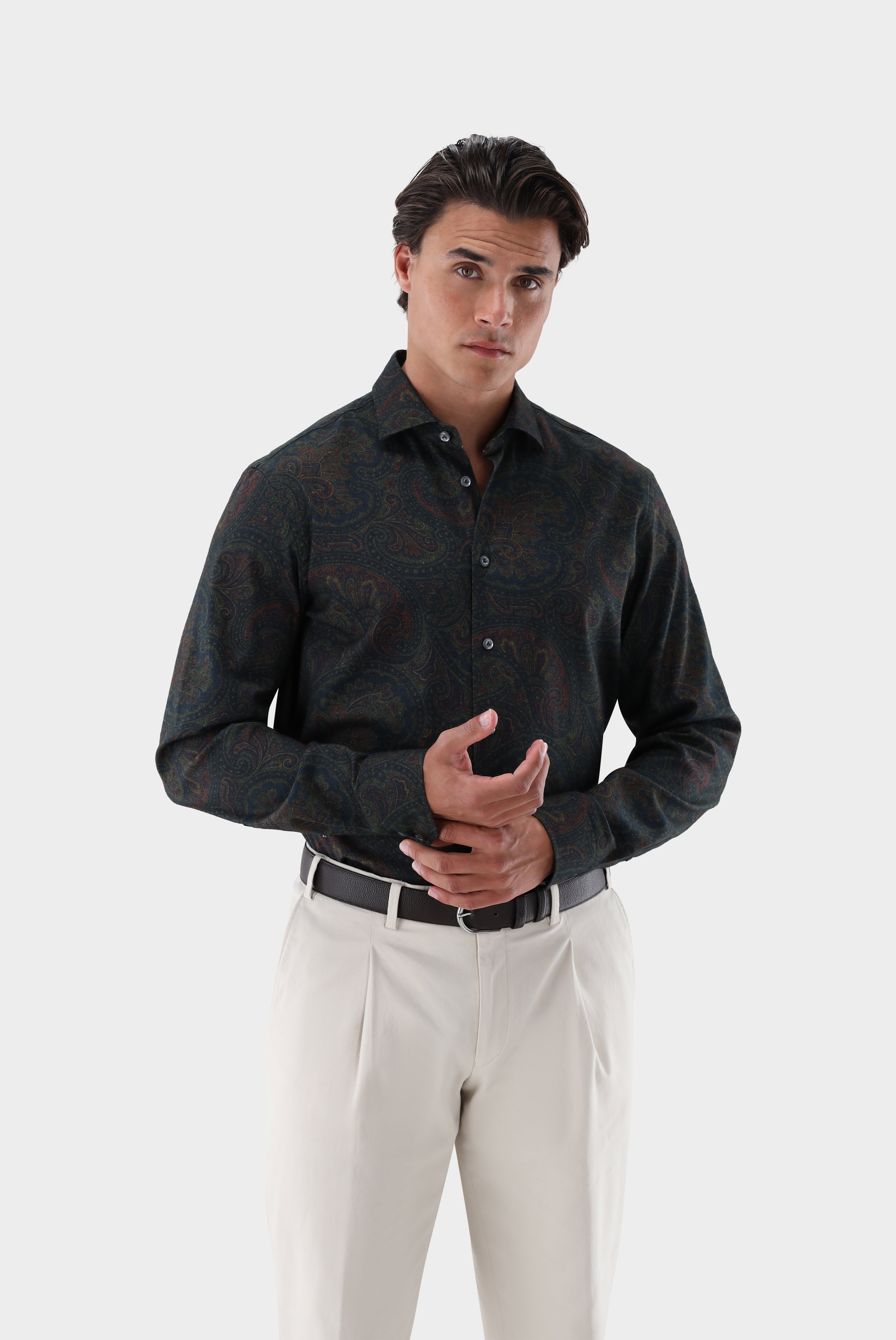 Shirt with paisley print and cutaway collar