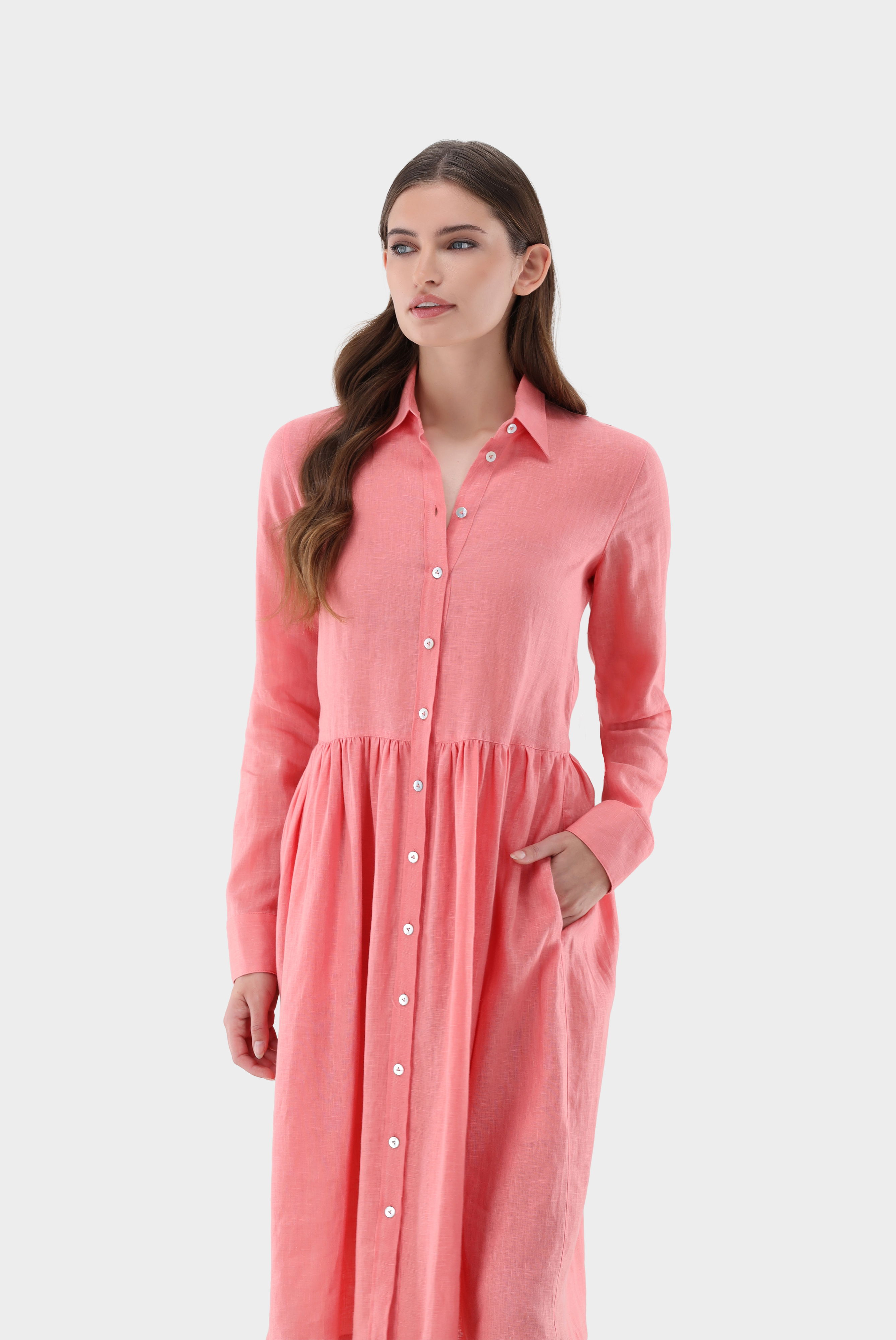 Midi-Hemdblusenkleid aus Leinen
