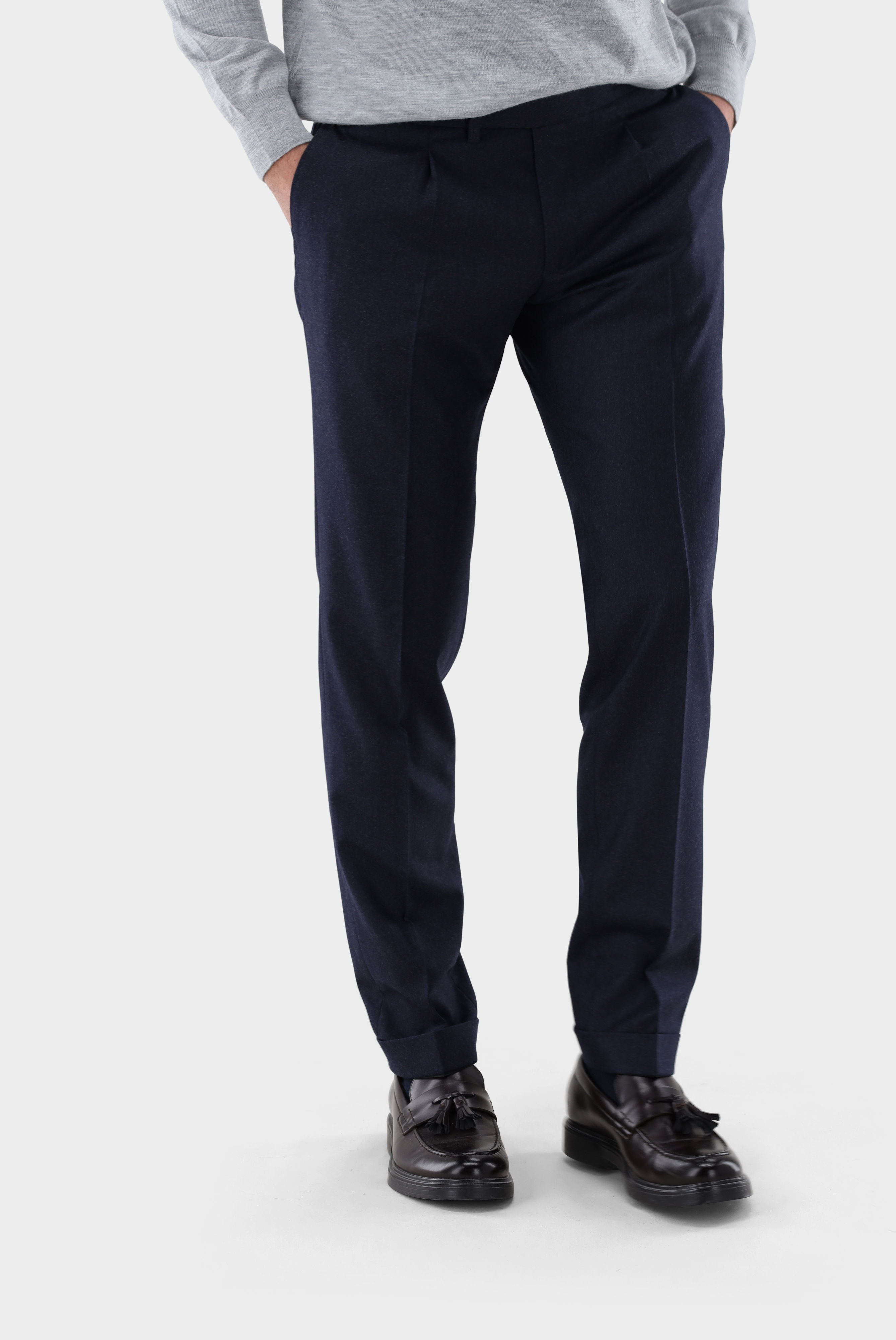 Hose aus Wolle mit Bundfalte