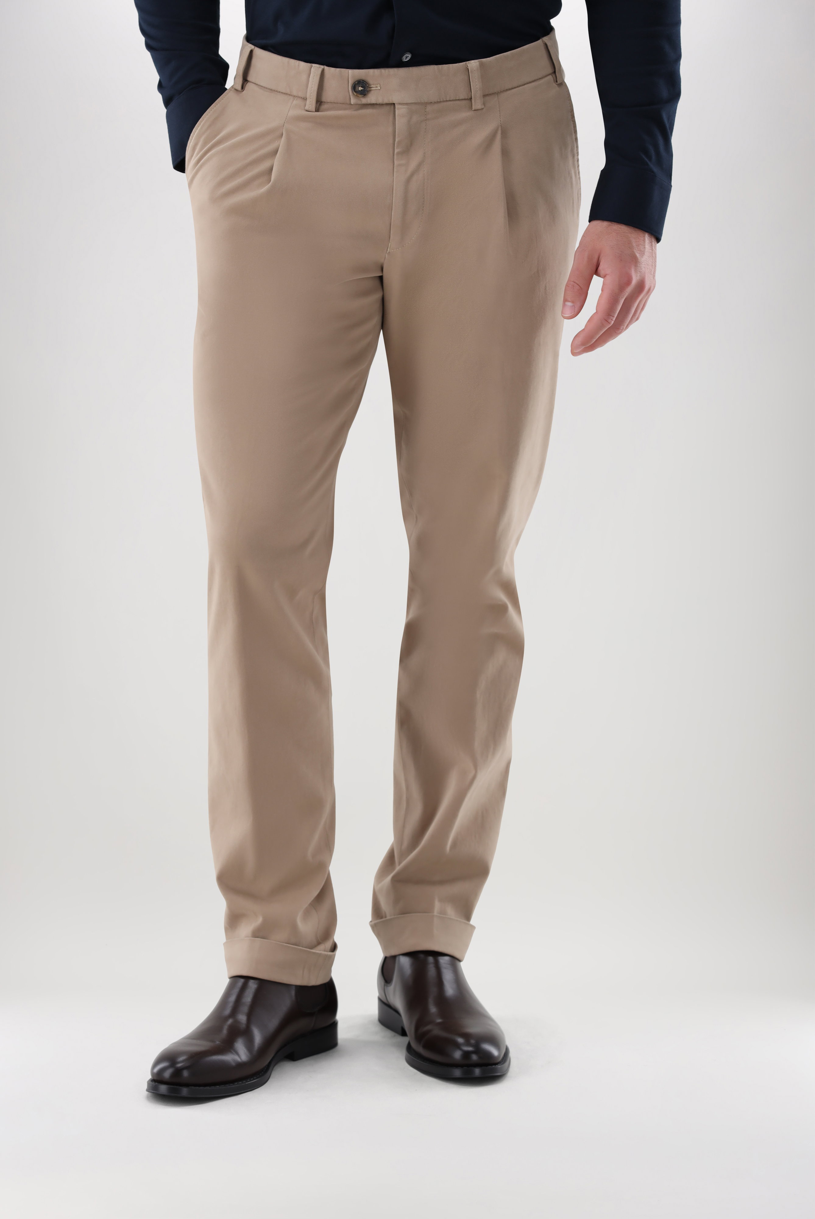 Chino mit Kaschmir und Bundfalten