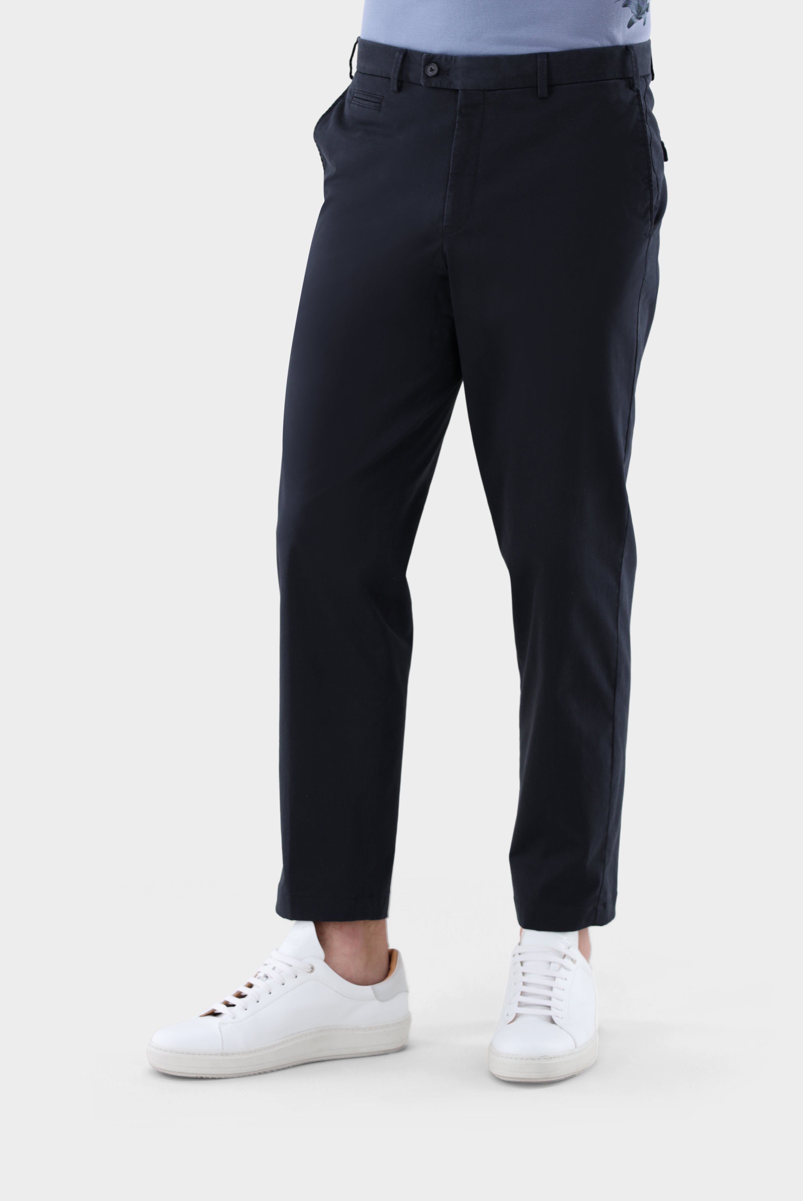 Jeans & Trousers+Straight-Leg Chinos with Stretch+80.7844..J00151.790.48
