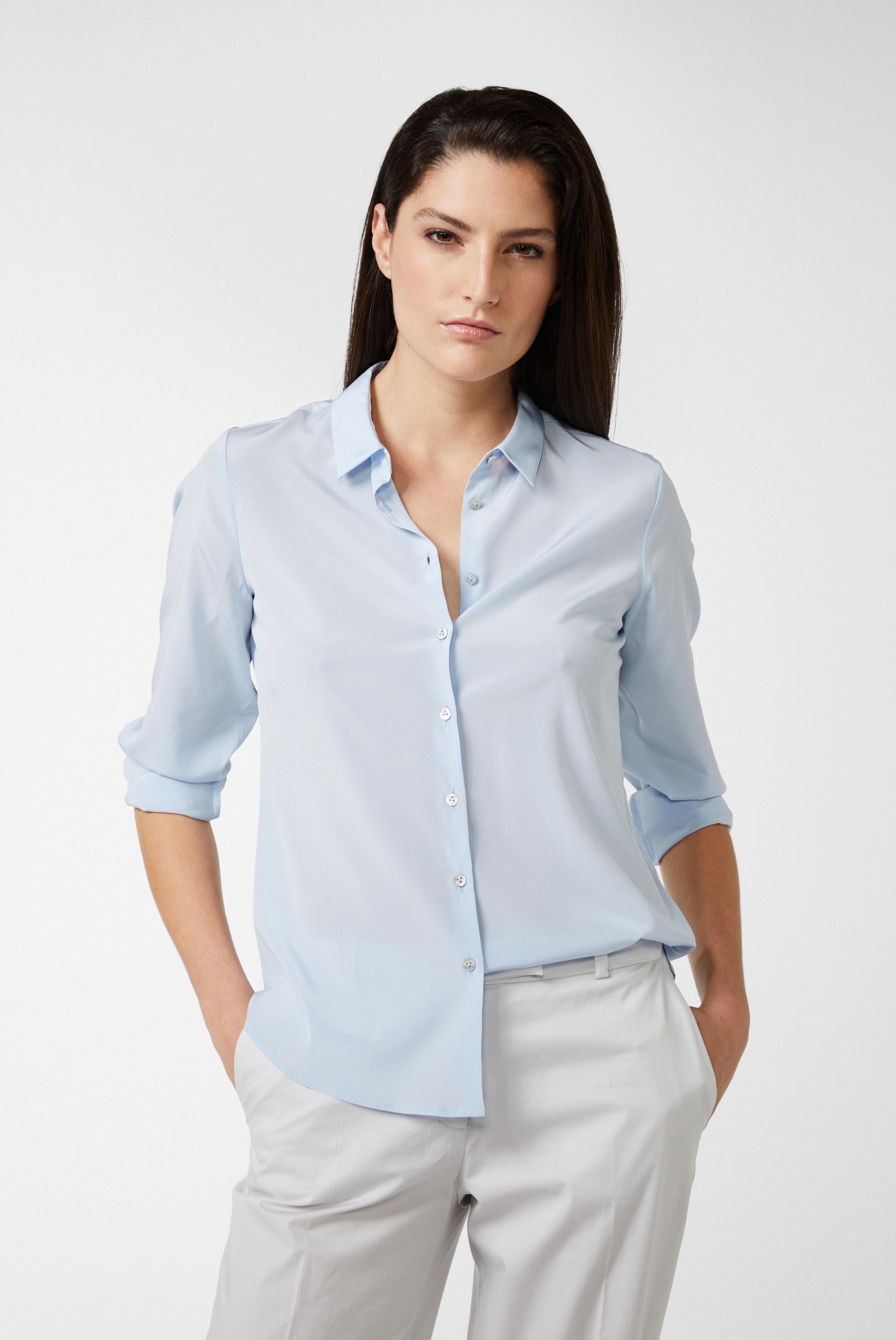 Shirt with silk and stretch