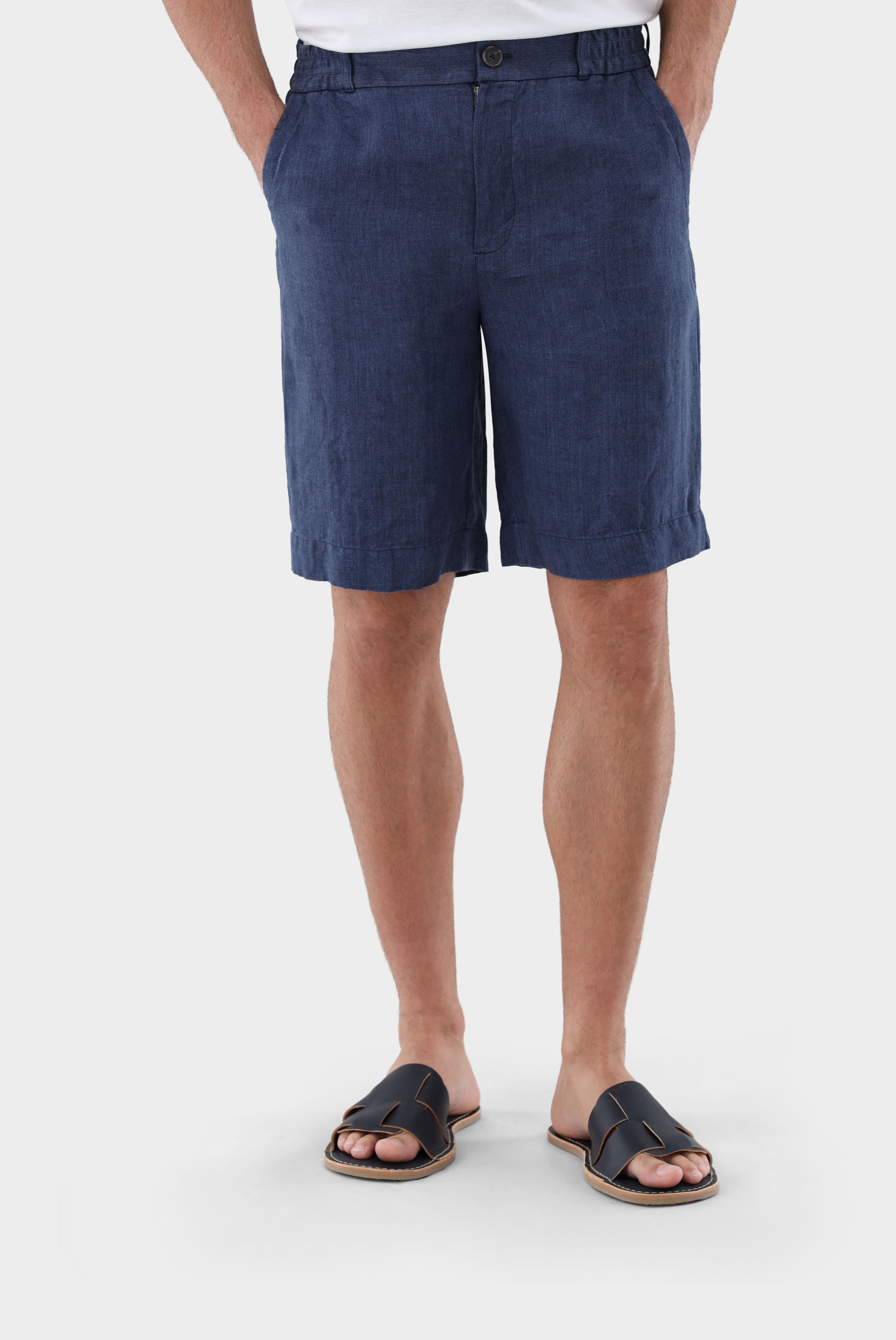 Shorts aus Leinen