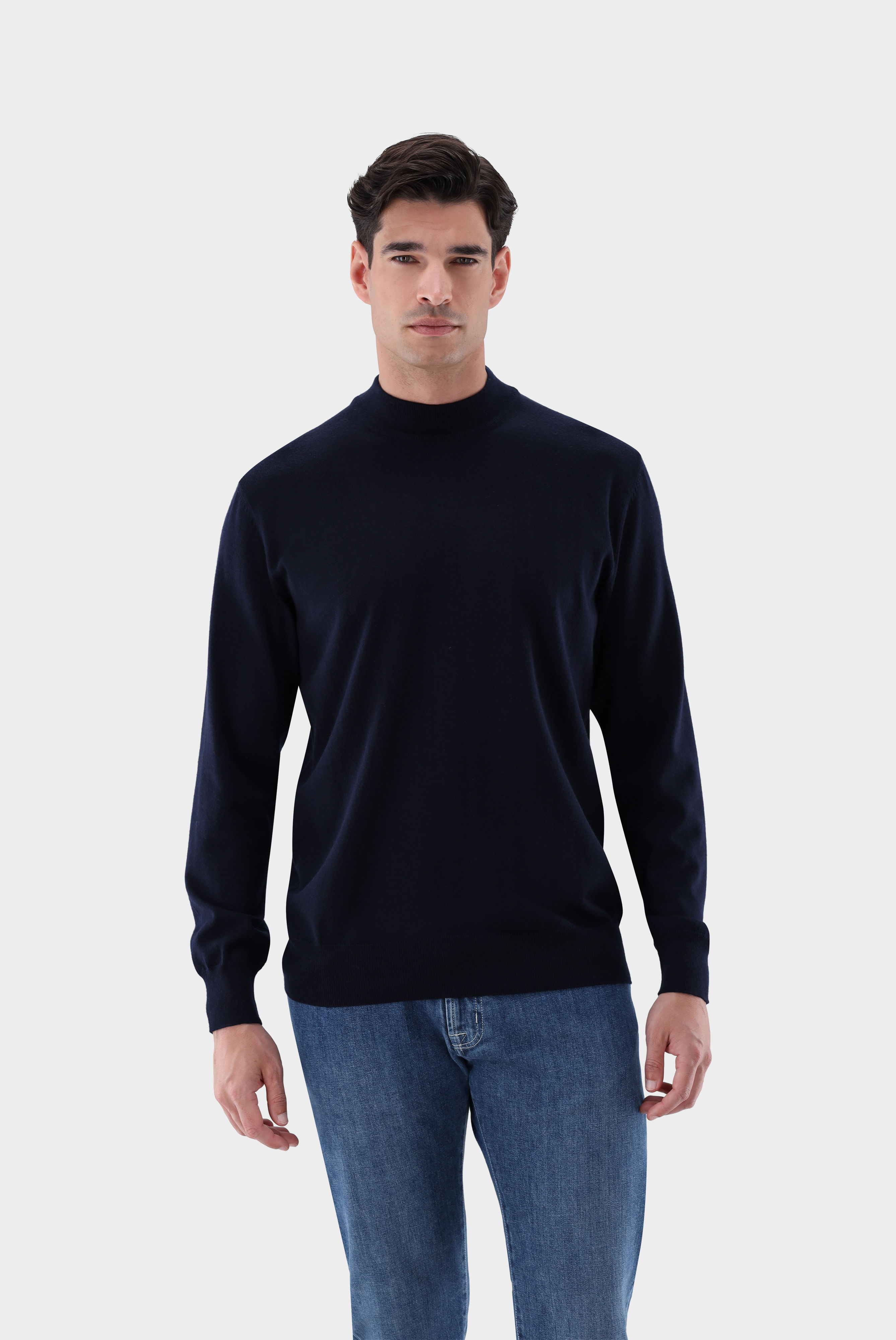 Stehkragenpullover aus merzerisierter Merinowolle