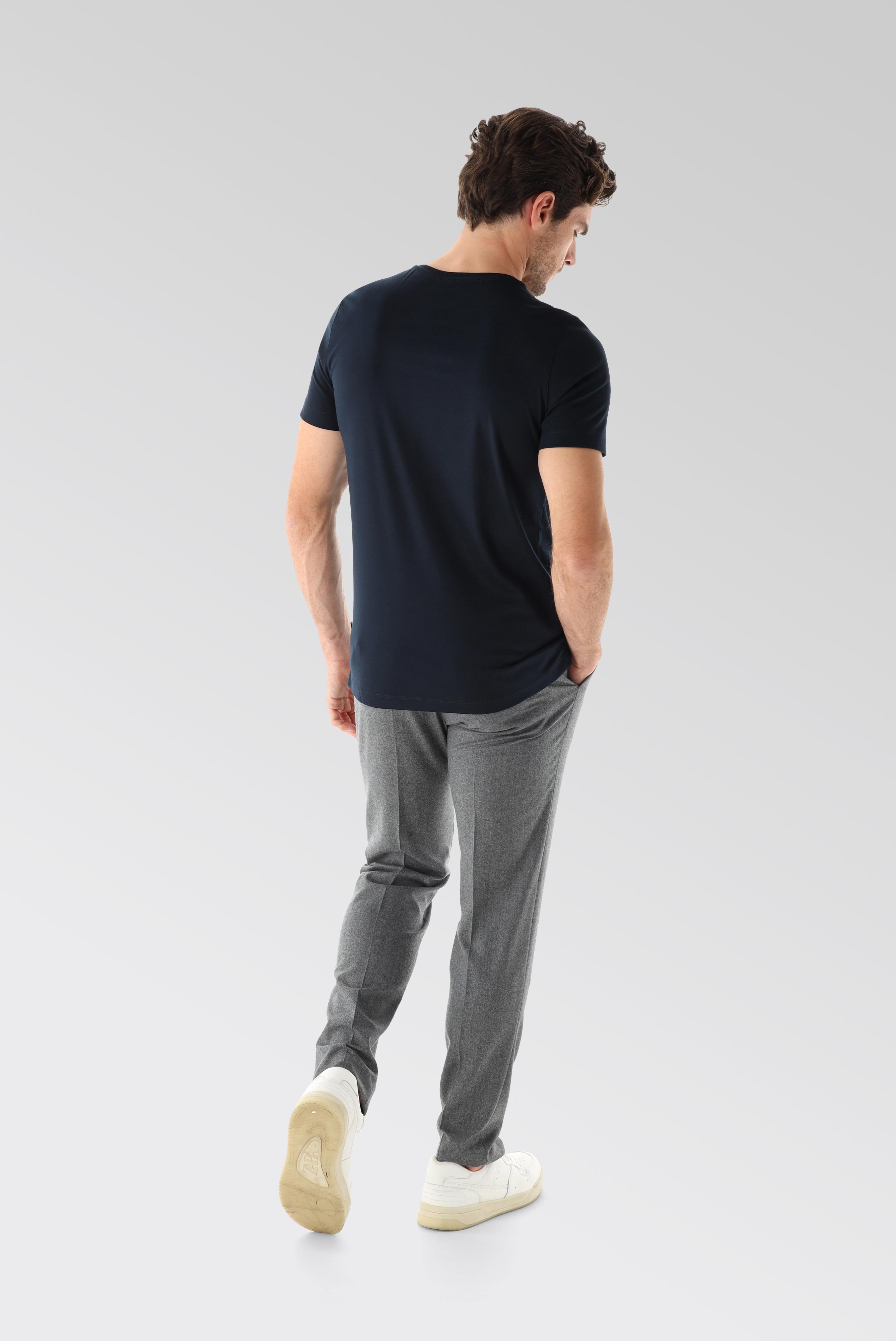 T-Shirts+V-Ausschnitt Jersey T-Shirt Slim Fit+20.1715.UX.180031.790.M