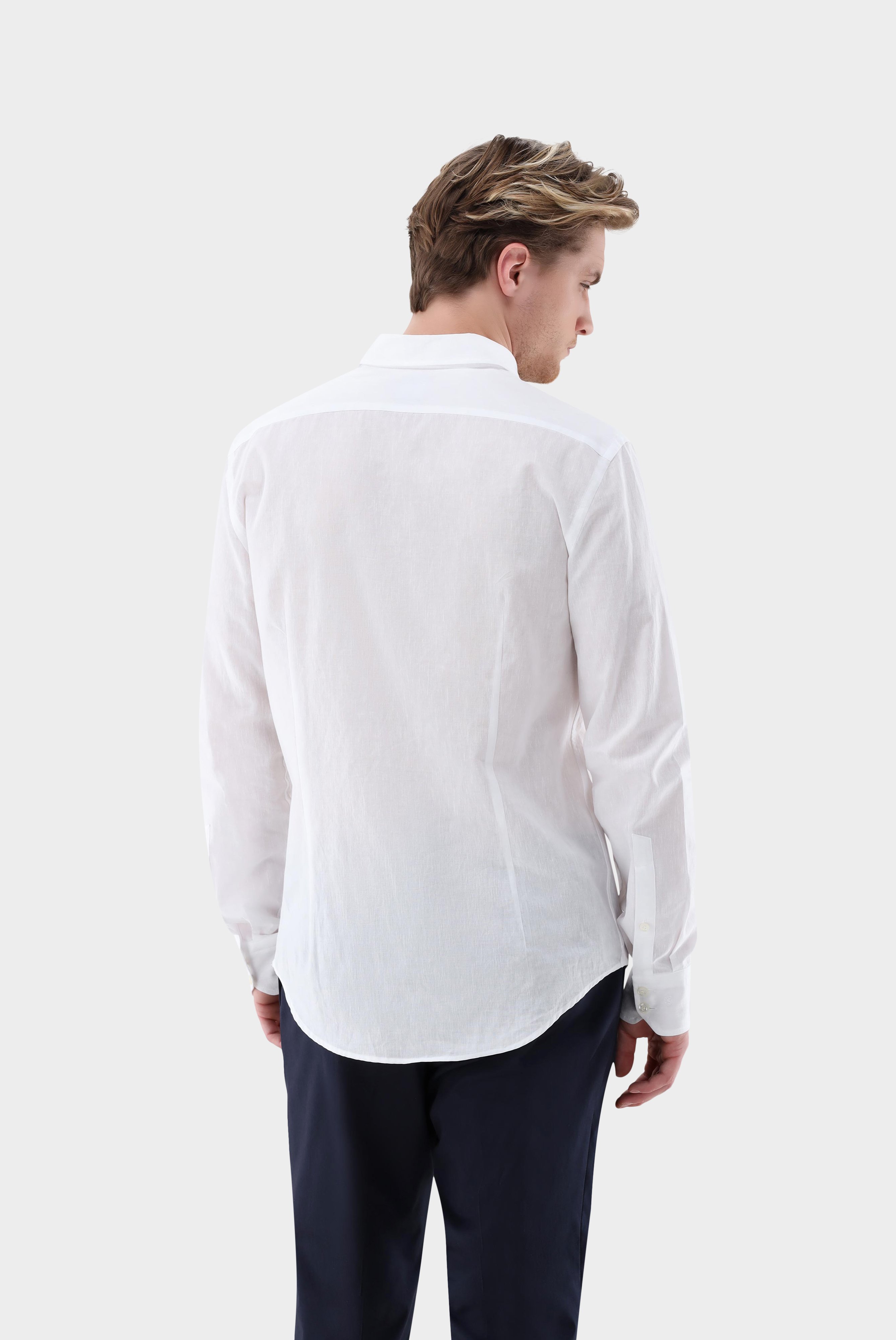 Casual Shirts+Shirt in Cotton and Linen blend Tailor Fit+20.2011.AV.151023.000.38