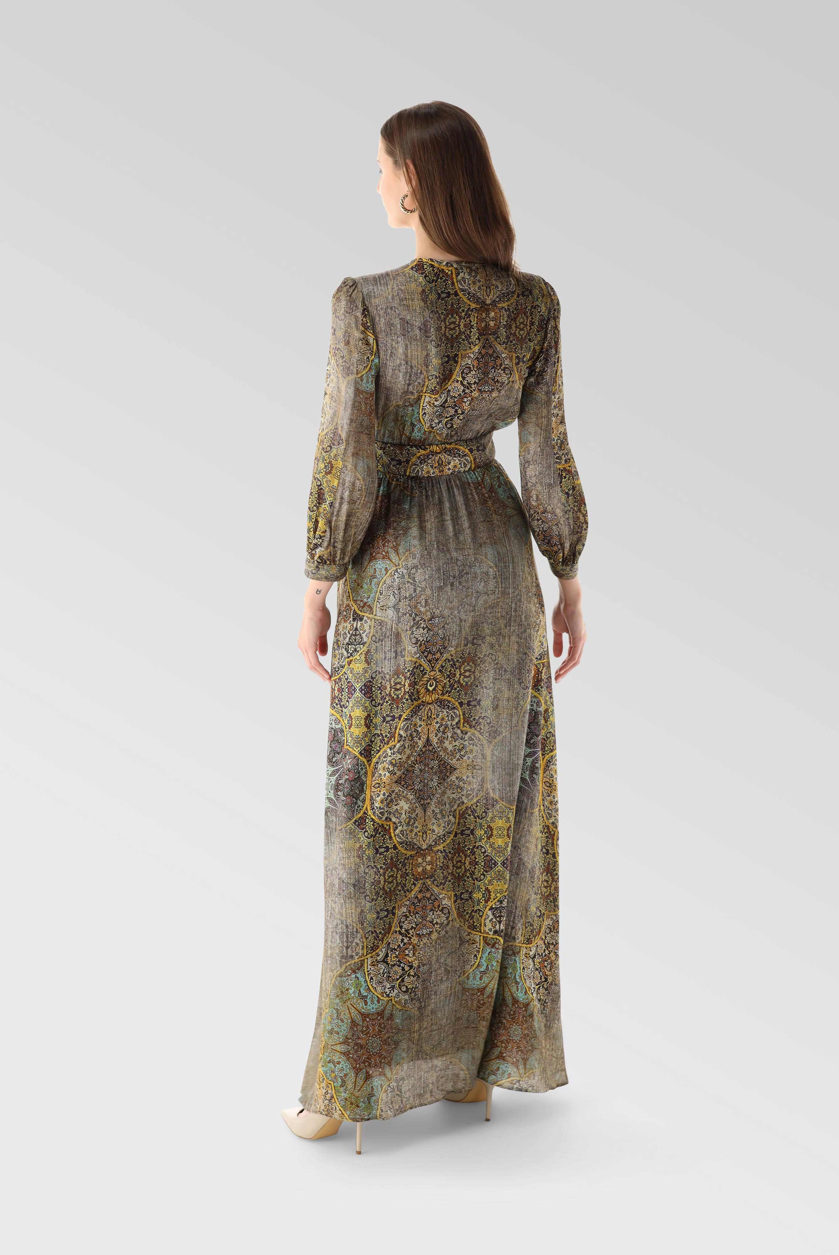 Dresses & Skirts+Maxi made of viscose with a vintage print+05.655F.95.172025.260.34