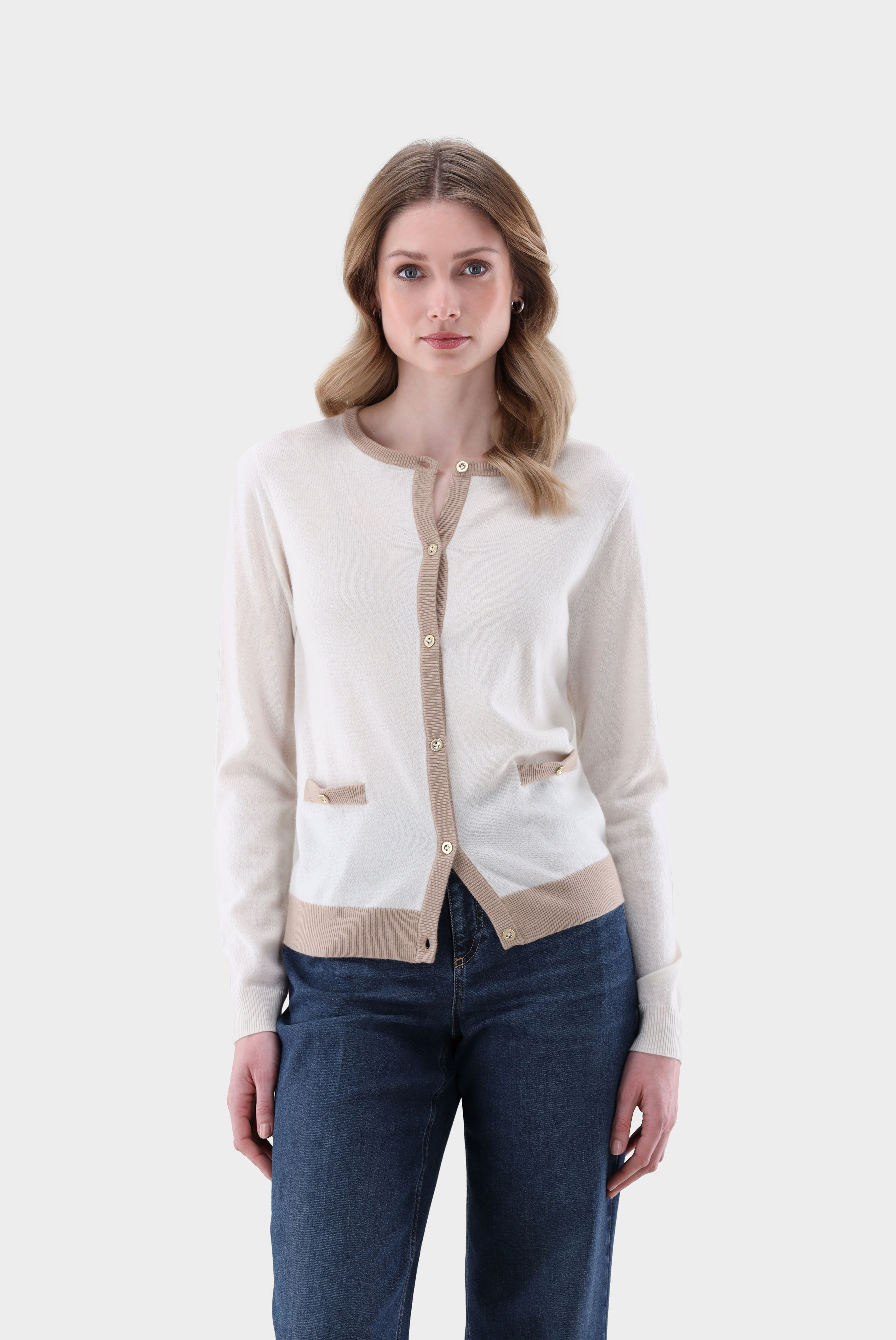 Strickjacke aus Kaschmir mit Kontrasten