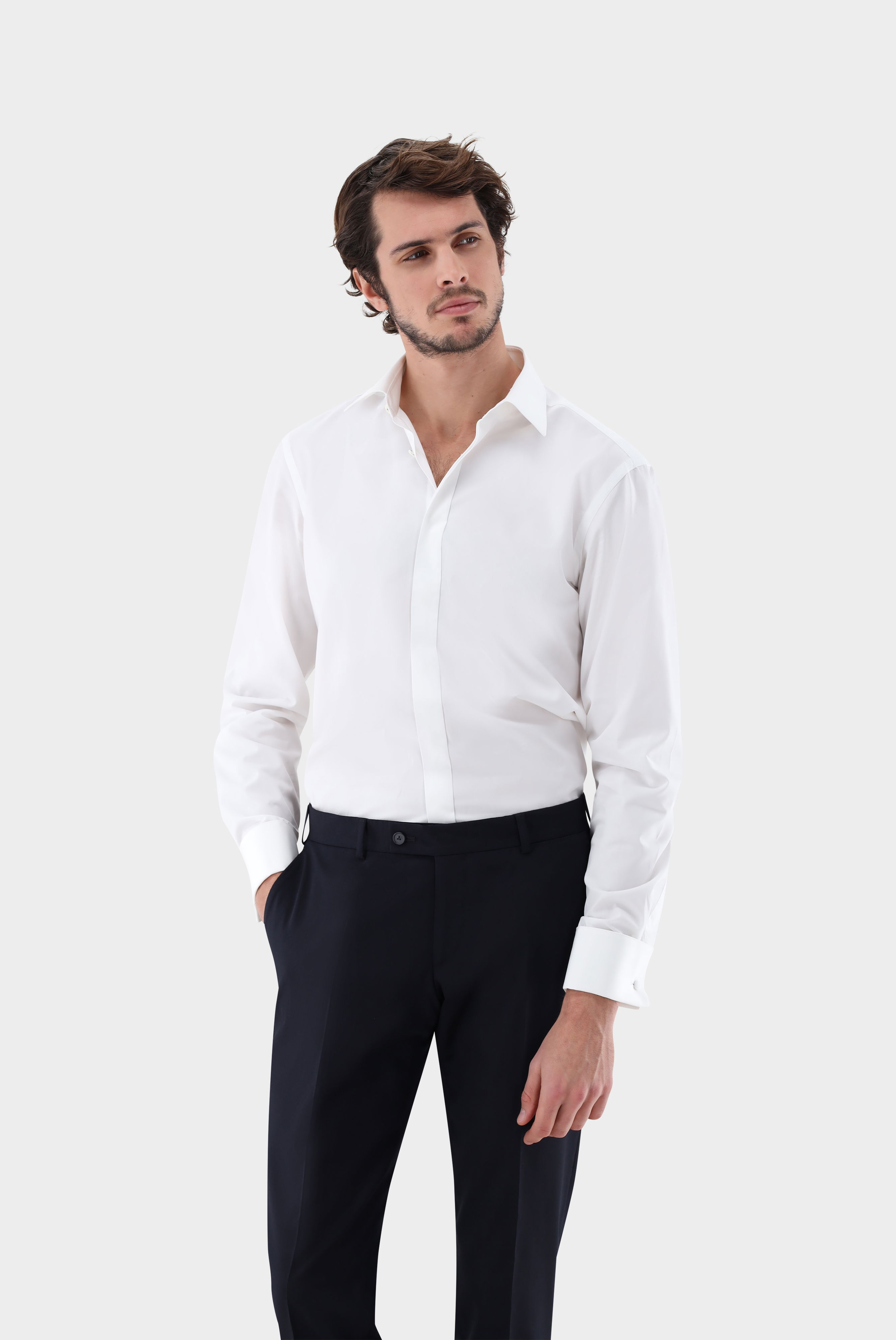 Smokinghemd mit Kentkragen Slim Fit