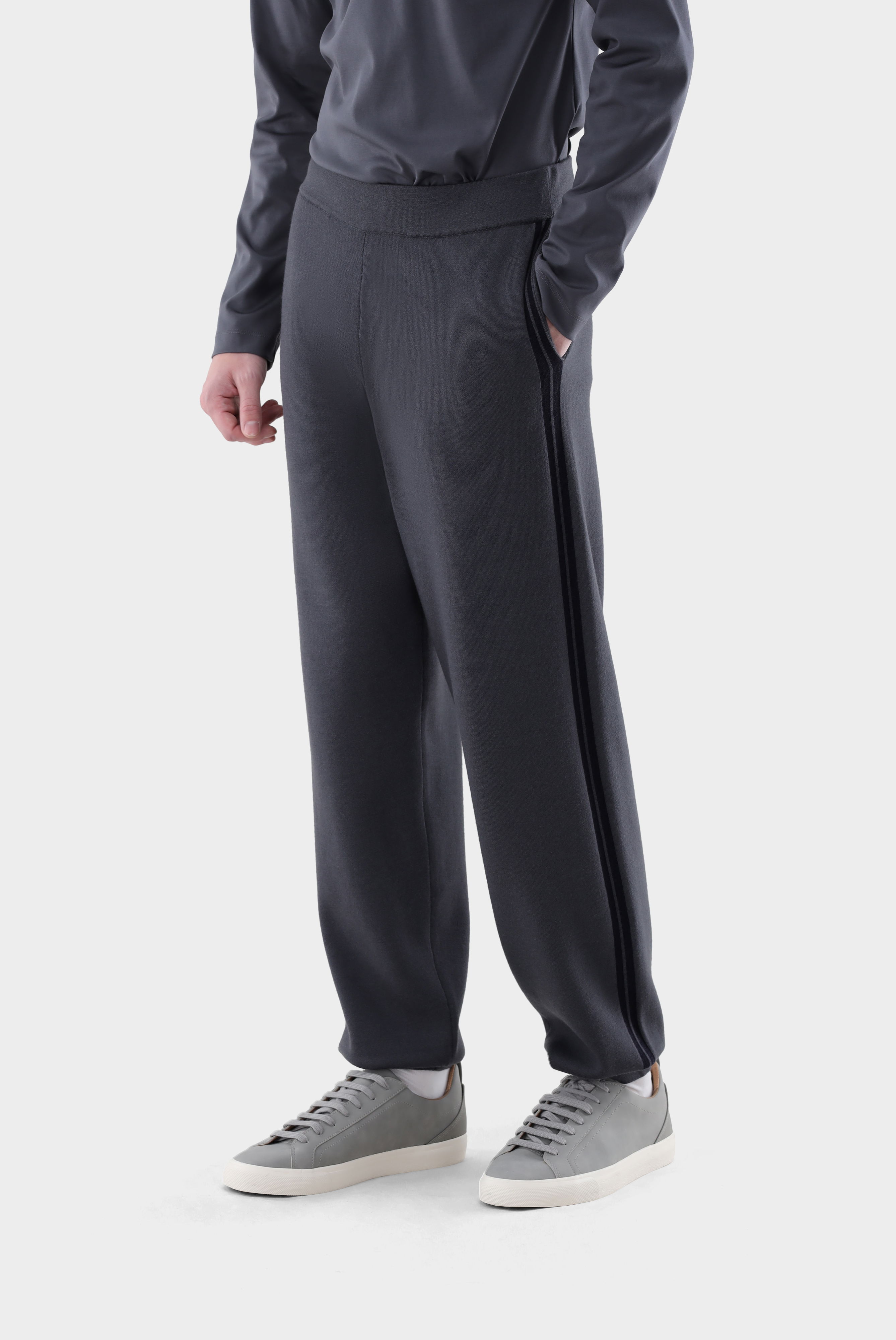 Jogginhose mit Wolle und Seide