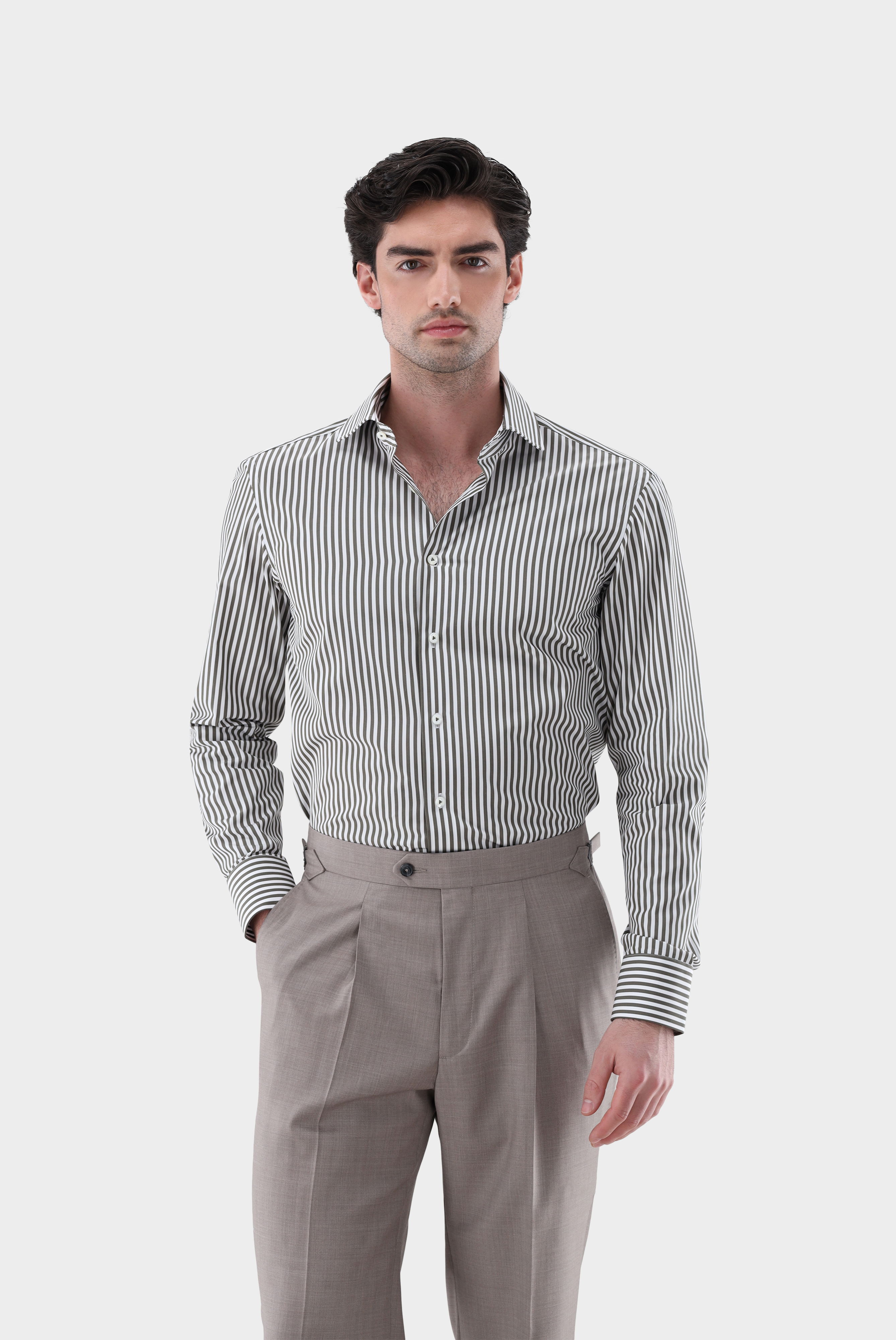 Gestreiftes Hemd aus Popeline mit Haifischkragen