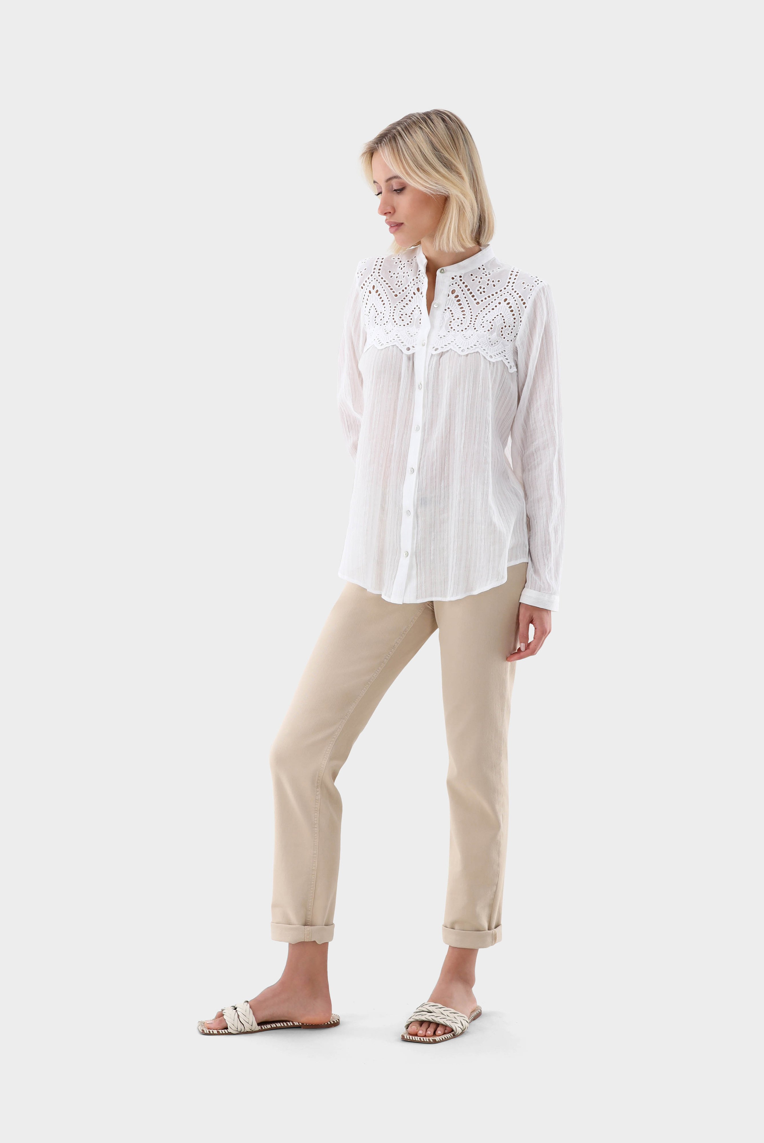 Casual Blouses+Blouse with embroidery and jacquard stripes+05.528Q.Y6.151063.100.32