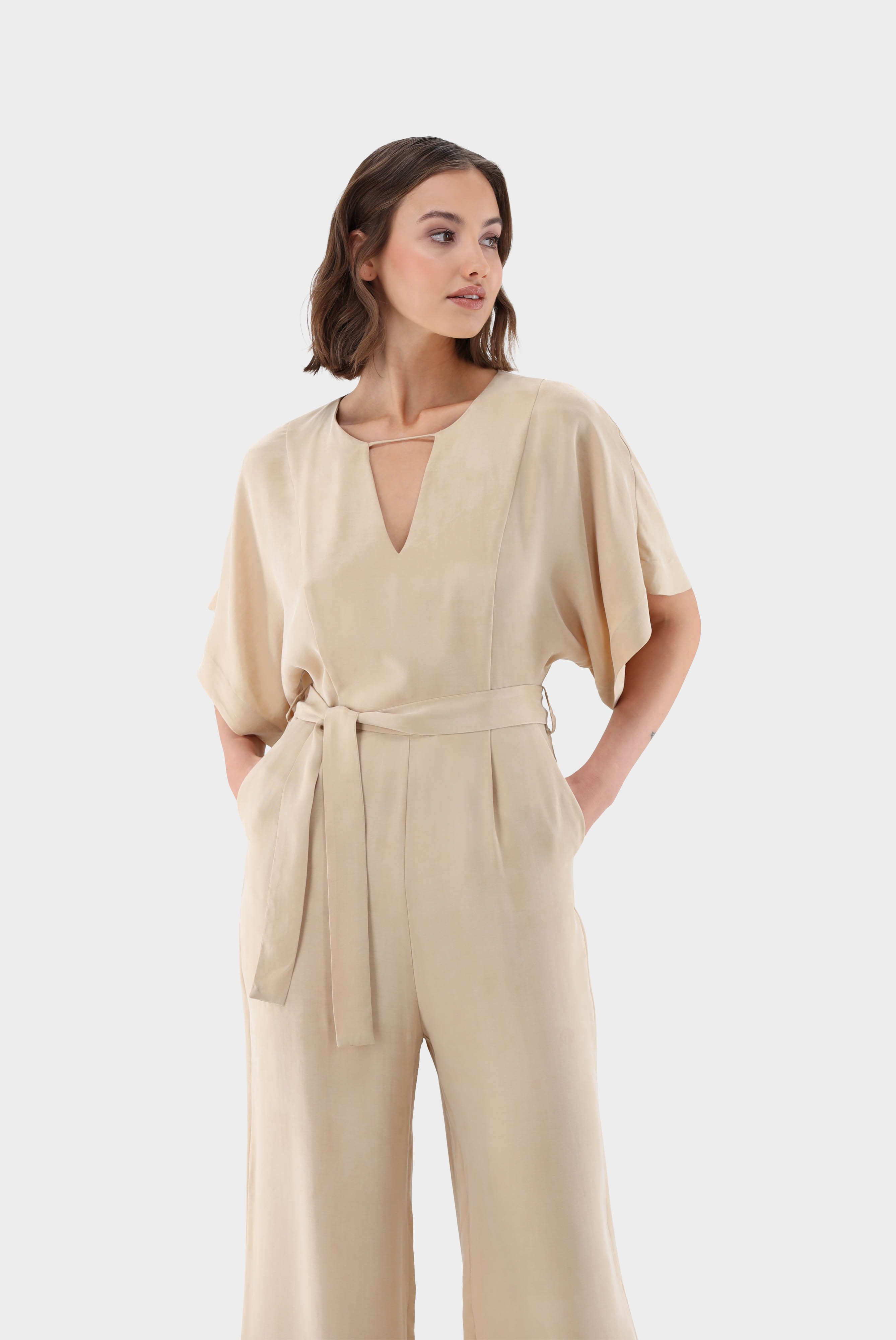 Jumpsuit with wide Sleeves