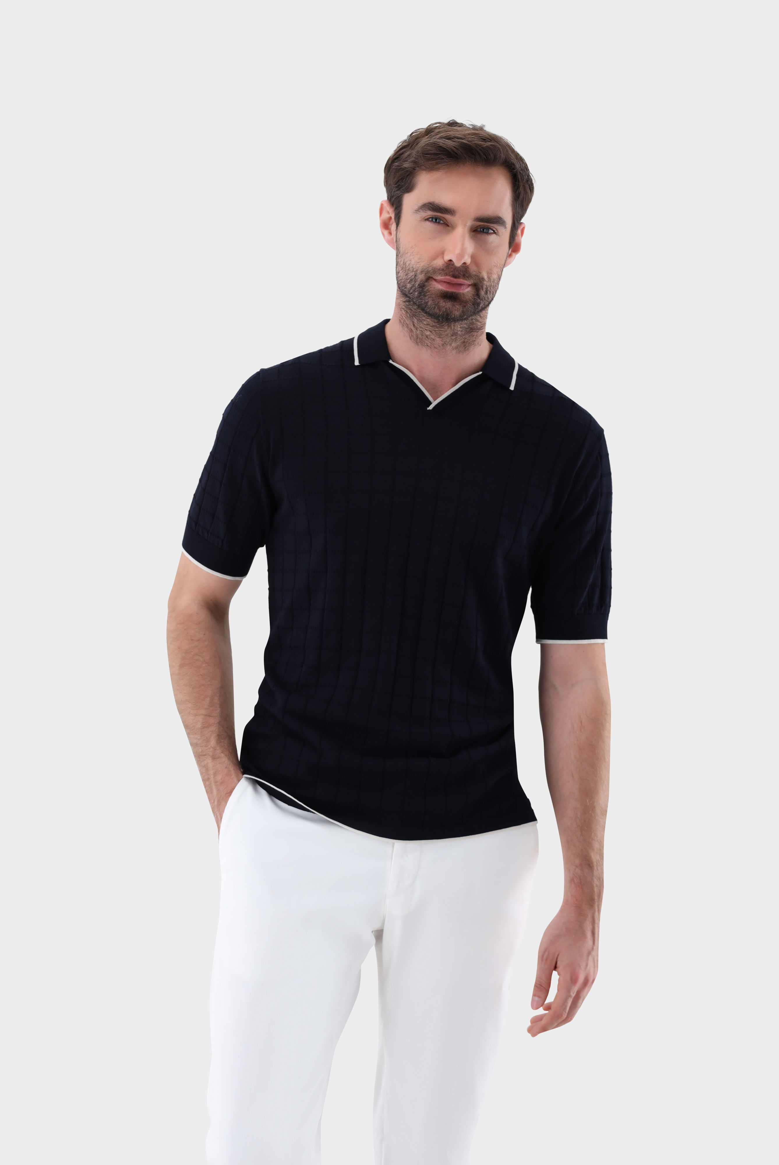 Poloshirt mit V-Neck und Jacquard Karomuster