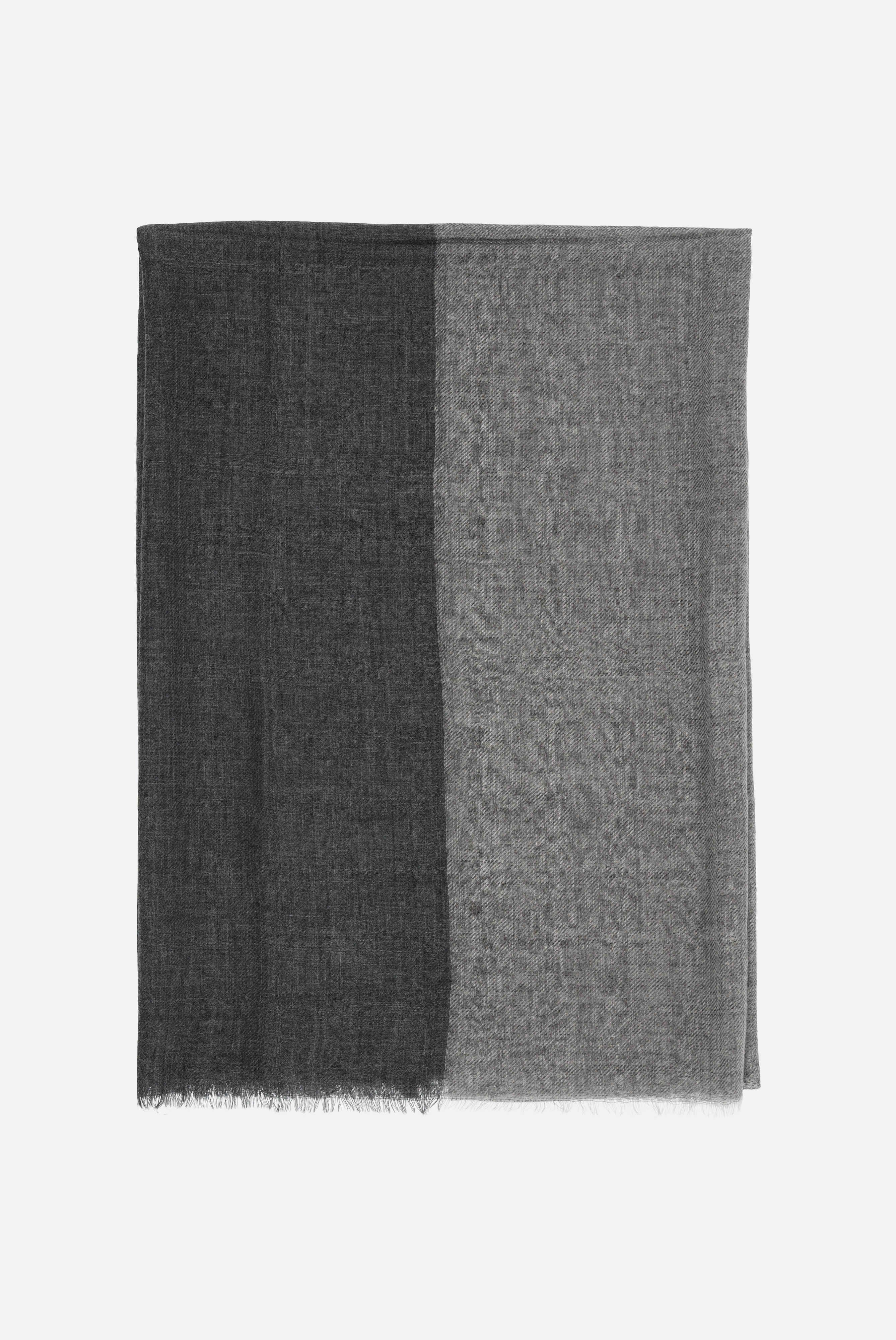 Light Scarf in virgin wool
