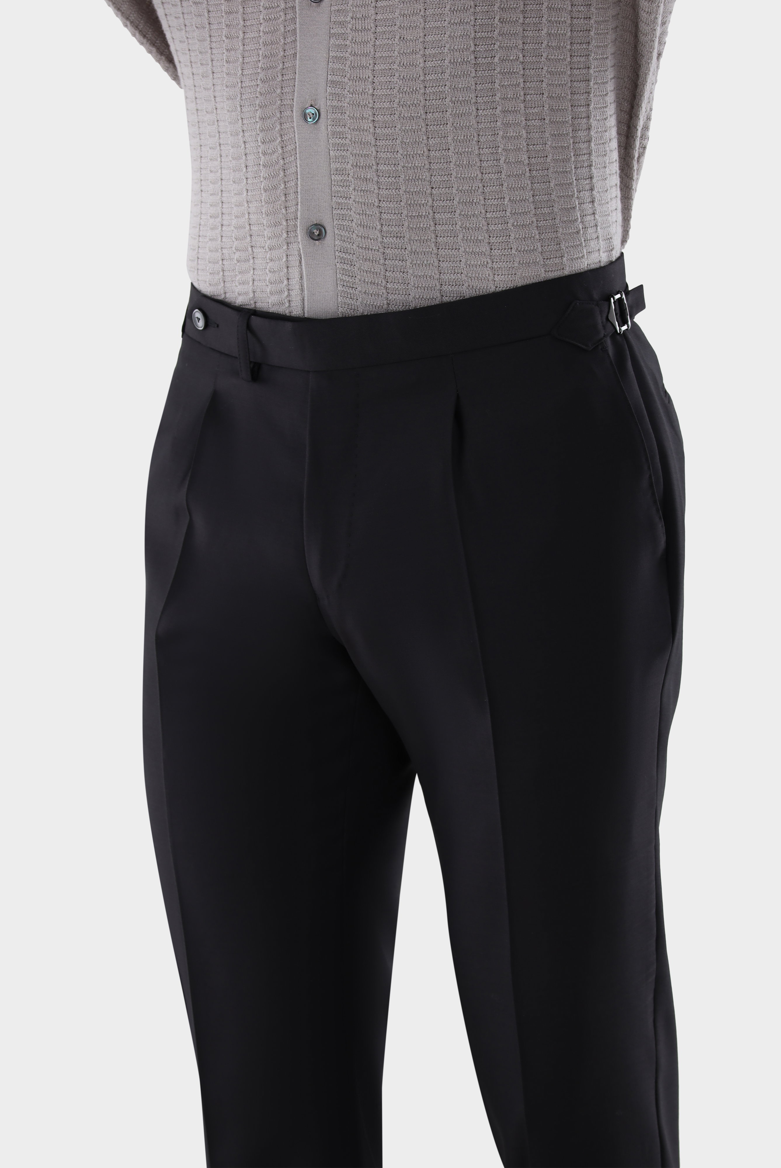 Wool trousers slim-leg