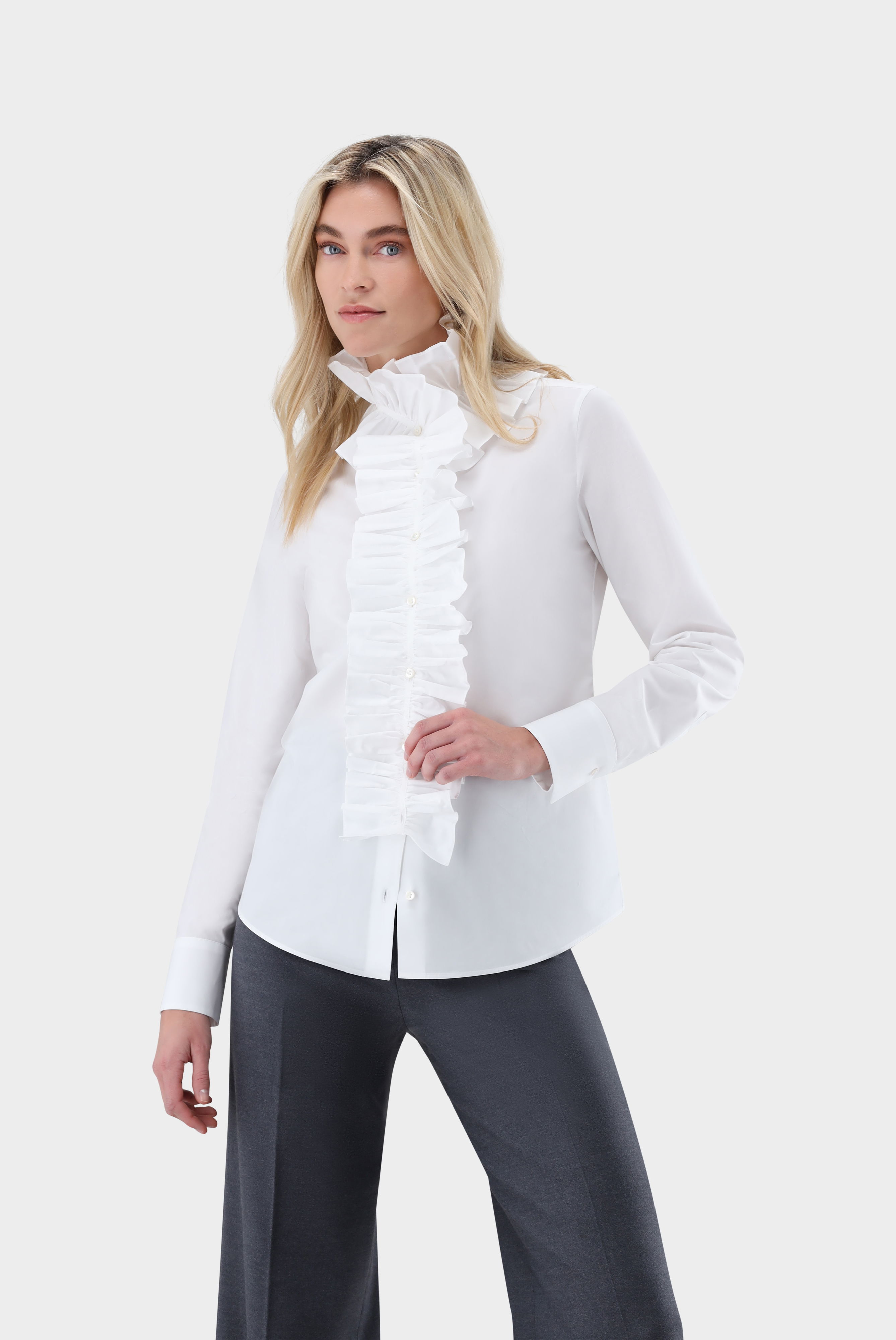 Stand-up-collar blouse with detachable ruffles